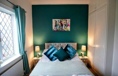 Northfield Cottage, Games & Arcade Room, Dog Friendly HS2, NEC, BHX, M42, Family Gatherings, Contractors, Hot Tube Hire Optional - Foto 49