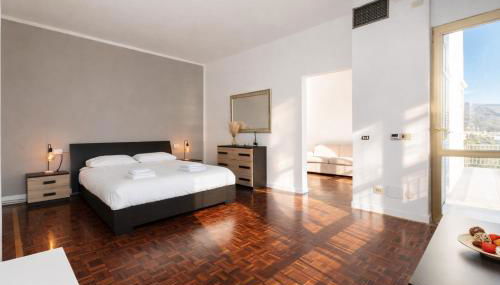 Villa 4 bedroom Vista Mare, Terrazza e Giardino - Foto 4