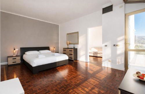 Villa 4 bedroom Vista Mare, Terrazza e Giardino - Foto 4