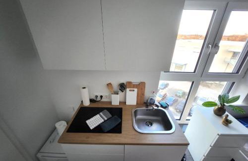 Modernes Apartment mit WIFI, Aufzug & Kostenlos Parken EL-Living - Foto 16