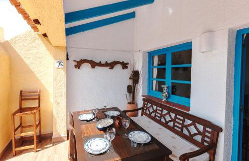 House with Terrace, Amazing views and Private Shared Pool - Foto 7