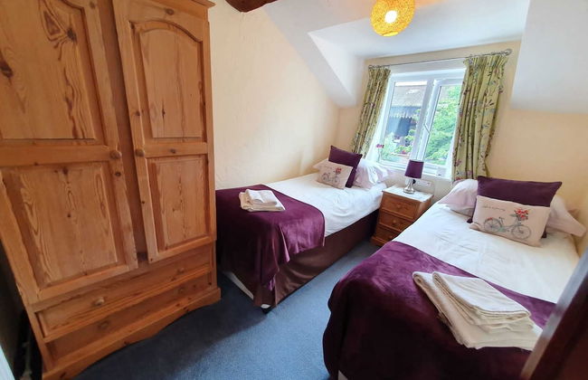 Martin Lane Farm Holiday Cottages - Photo 25