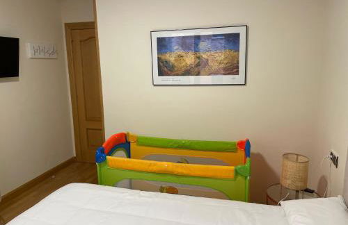 Vivienda turística Las Cigüeñas con garaje - Photo 23