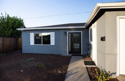 Comfortable Willow Glen Home w Central AC&Heater - Foto 57