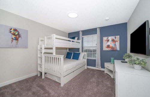 4964RS TOWNHOUSE 4 BEDROOMS & 3 BATHROOMS + POOL - Foto 7