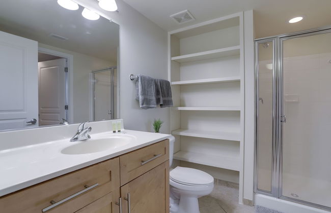 Fantastic 2BR Condo at Pentagon City - Photo 21