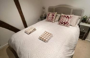 Historic 3-Bed Cottage with Garden in Hursley - Foto 7