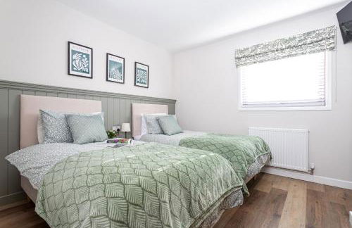 Sandmartin Lodge a lakeshore haven at Pine Lake Resort - Foto 20