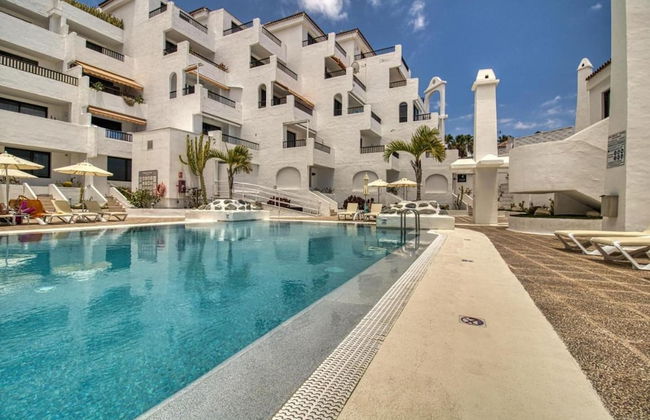 Apartment - Sleeps 4 - Jacuzzi - Terrace - Pool - Photo 19