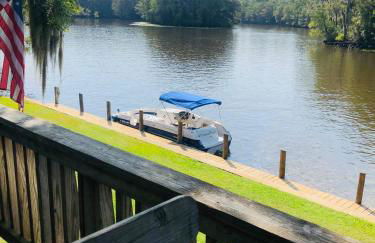 StargazerCaddo Lake Cabin with Kayaks - Foto 27