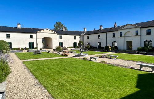 3 Castle Hume Court Holiday House - Photo 37