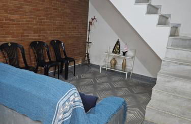 Casa familiar e espaçosa em Aparecida SP, com 3 quartos - Foto 3