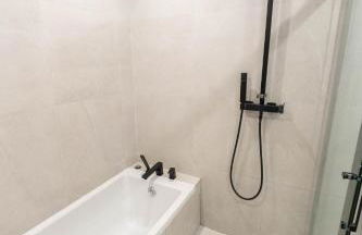 Magnifique appartement avec piscine et jardin - Foto 41