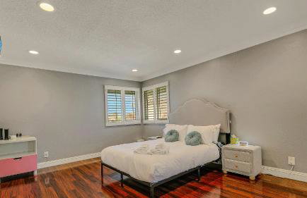 Luxury Home 5 Bedrooms with Private Pool Near Huntington Beach - Foto 8