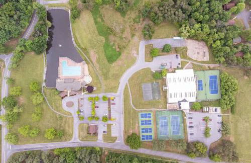 Fire Pit Arcade Games Deck Grill & Pool Access - Foto 31