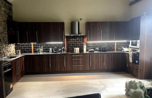 WestLaigh Central Scotland with outdoor BBQ Hut, pets welcome - Foto 8