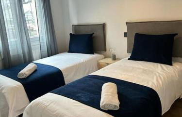 Piso Deluxe con Balcón Cerca del Casco Viejo - Foto 7