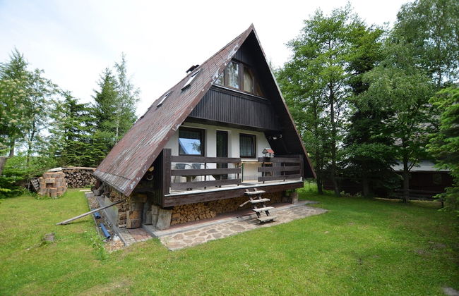 Nice Holiday Home With Fireplace in the Ore Mountains Near the Chairlift - Foto 1
