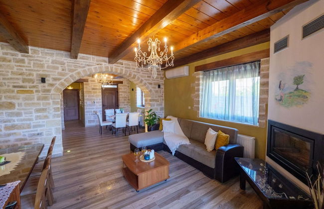 Luxurious Villa With Private Pool, Near a Couple of Restaurants & Sandy Beach - Foto 37