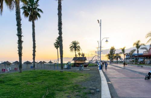 Walking to the Beach of Palo and Pegregalejo - Foto 33