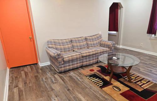 Cozy 1BR in Pleasant Ridge - Foto 7
