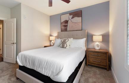 Landing Stylish 3BD Clubhouse Gym - Photo 21