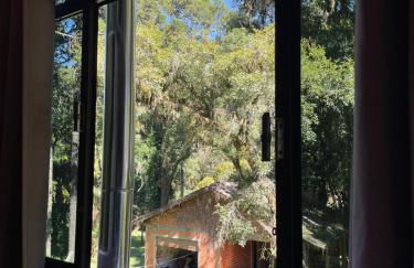 Memora Guesthouse Bateias - Casa Inteira e quartos em chácara - Photo 22