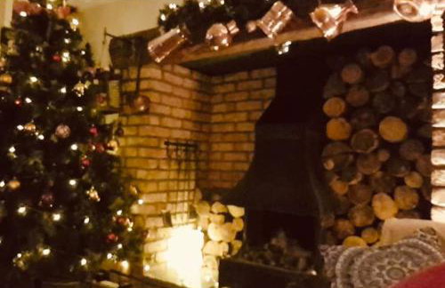 Spacious Cabin with Private Hot Tub, and Private Pool, in 5 Acres - intimate Special stay For 2 Adults - plus 1 child under 2 and up to 2 dogs stay for free - Foto 29