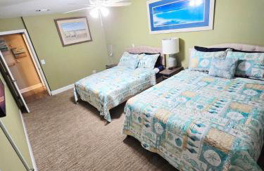 5 Mins from beach and has pool, hot tub, games, pet friendly - Foto 63