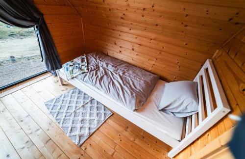 Nad brzozowym stawem - Foto 15