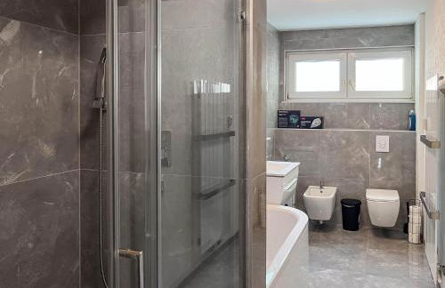 T&K Apartments near Messe Fair Trade Düsseldorf und Airport EG - Foto 8