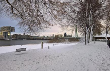 Ferienwohnung Köln-Poll - Photo 24