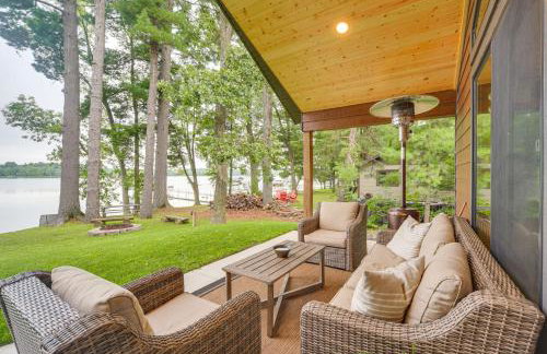 Boat Dock, BBQ and Fireside Fun Clam Lake Cabin - Foto 1