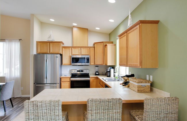 Waterfront Allyn Home with Fire Pit and 2 Kayaks! - Foto 41