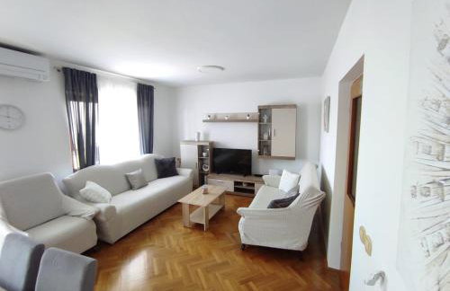 House Silva - Photo 16