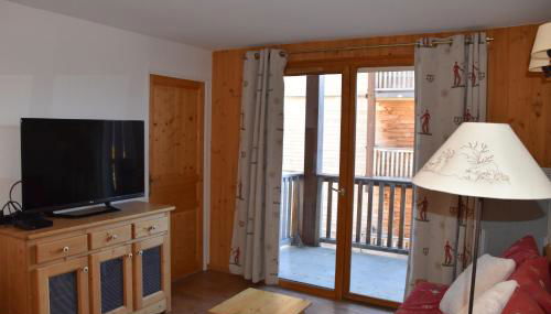 Appartement 6 places aux pieds des pistes avec piscine, wifi et parking privé, salle de bain refaite à neuf - Foto 5