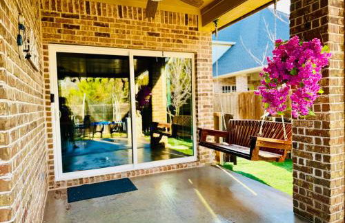 Luxury 5BR Retreat, Kid's Playroom! Near Lake Hubbard, Vineyard Views - Foto 32