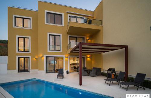 Acadia Beach Villas & Apartments, Slatine - Photo 10