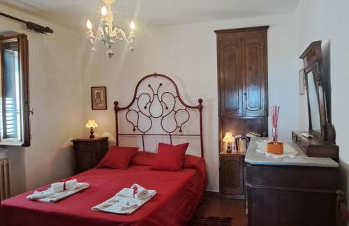 L'incanto del Trasimeno con giardino vista lago nel cuore di Castiglione - Foto 5