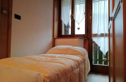 CASA VACANZE MIRAMONTI - appartamento con balcone con vista sulle Dolomiti - Photo 15