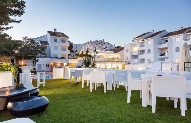 Hotel ILUNION Menorca - Photo 44