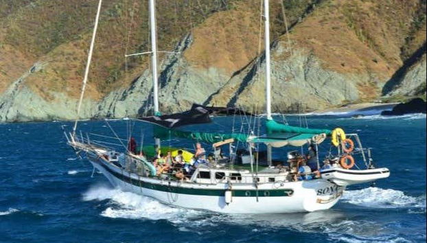 Sailing Concha Bayon a sailboat