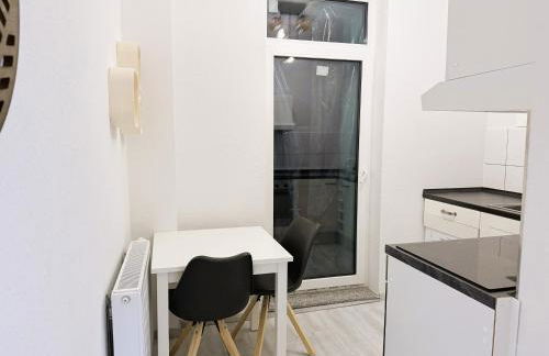 Kölner Street Loft ,Neu Renoviert für bis zu 5 Personen mit Küche und Bad - Foto 15