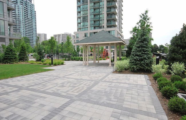 Maplewood Furnished Suites - Photo 20