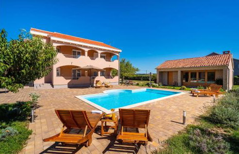 Four-Bedroom Holiday Home In Suhovare - Foto 1