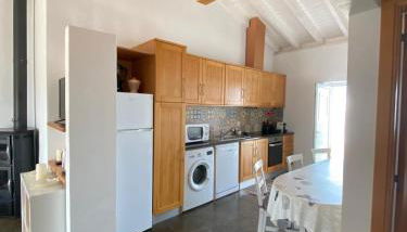 Sunny Aljezur da Viana, (Aljezur, Costa Vicentina) - Foto 5, stove, dishwasher