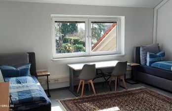 Ferienwohnung - Loft - mit 123qm bei Würzburg mit eigenen gratis Parkplatz Terasse Grill WLAN - nur Einzelbetten - Foto 9