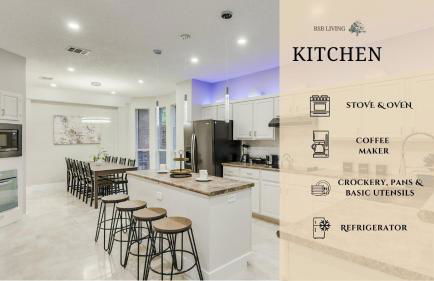 Captivating 6BR 3B Home with Pool & Fire Pit - Foto 11