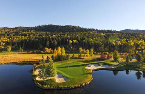 Palisades Lodge Suite 207 - Photo 17