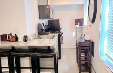 Vessel Hotel Studio Suites of Atlanta - Photo 5